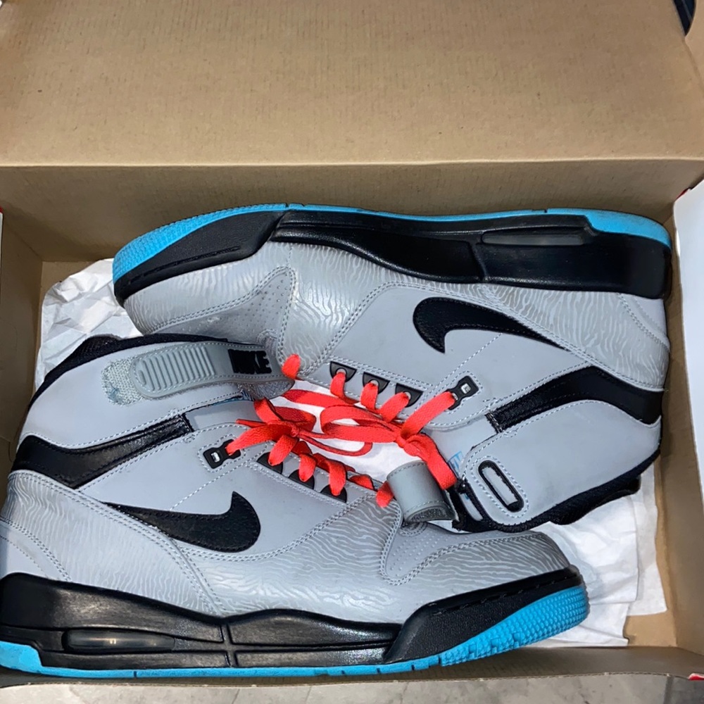 NIKE TENNIS
